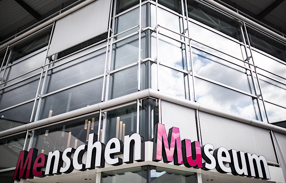 Seit 2014 kämpft der Bezirk Mitte gegen das „Menschen Museum“.