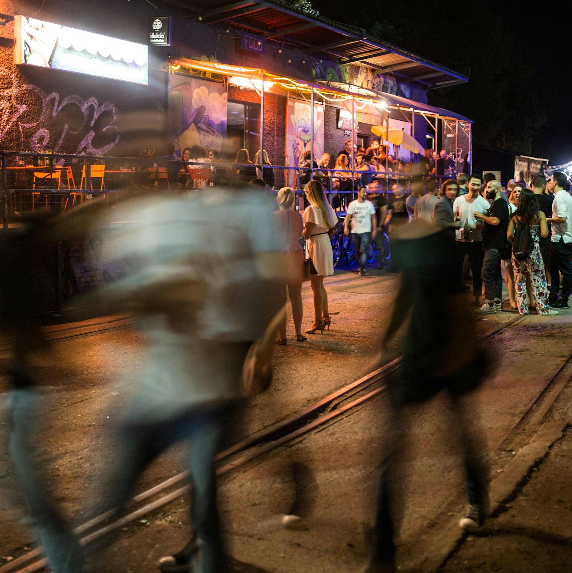 Eine wilde Nacht am RAW-Gelände in Berlin-Friedrichshain