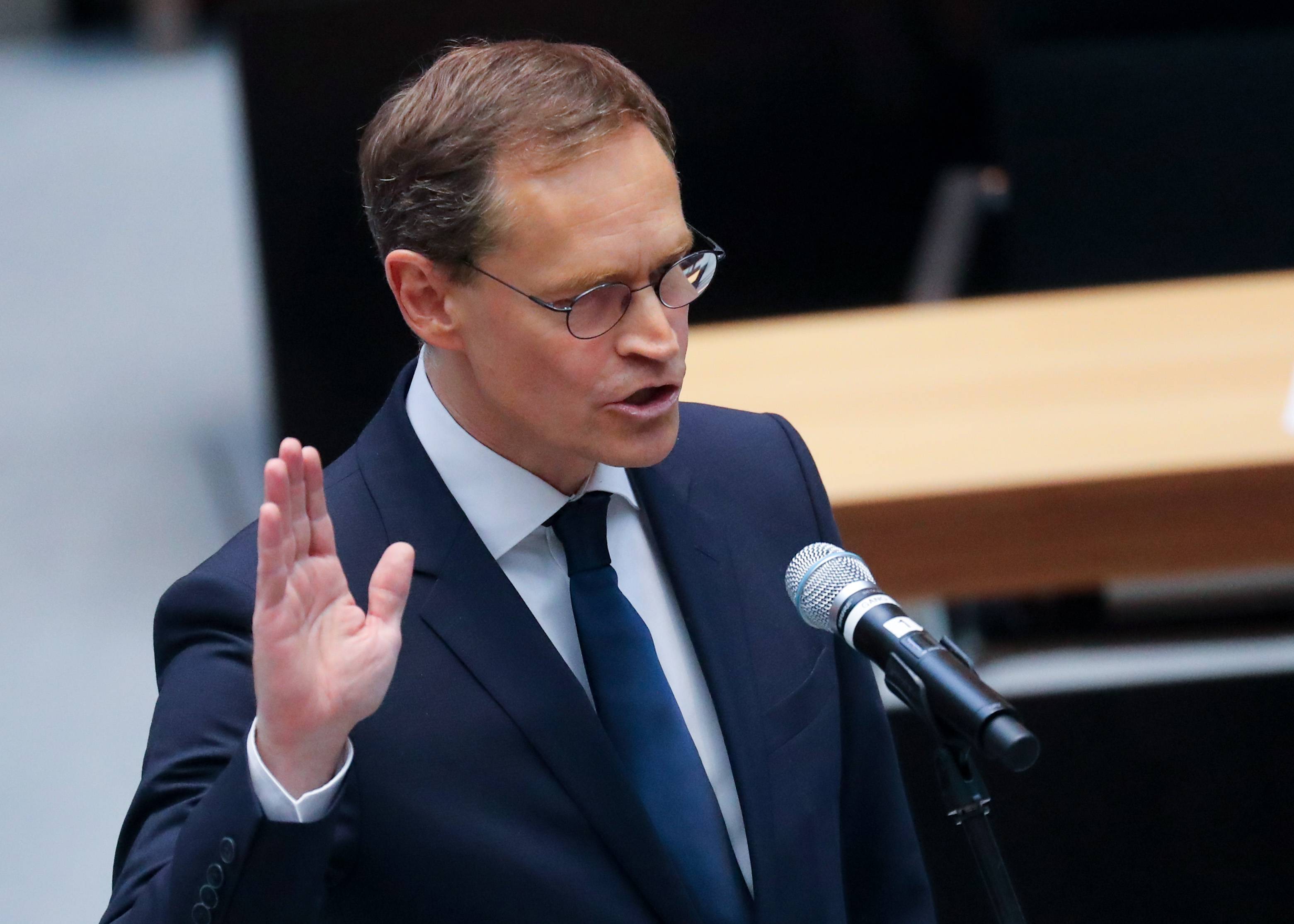 Image - Berlin: Michael Müllers Vereidigung war ein Quickie