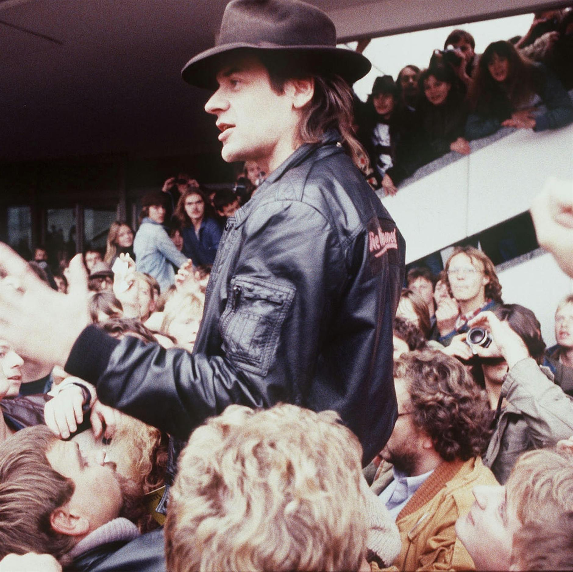 Gesucht: Udos knutschende Kellnerin