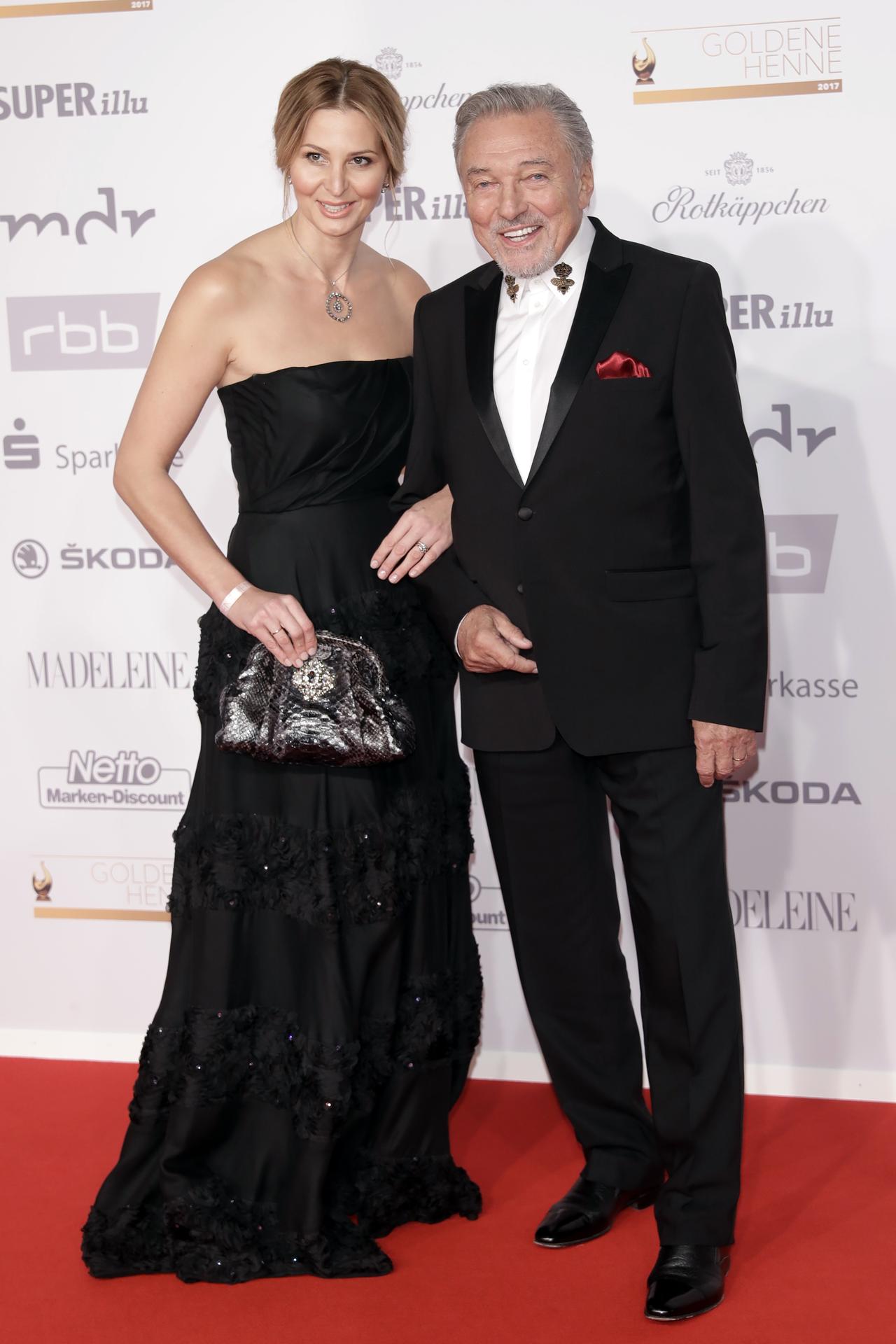 Image - Gott sei Dank: Eine Henne für Karel