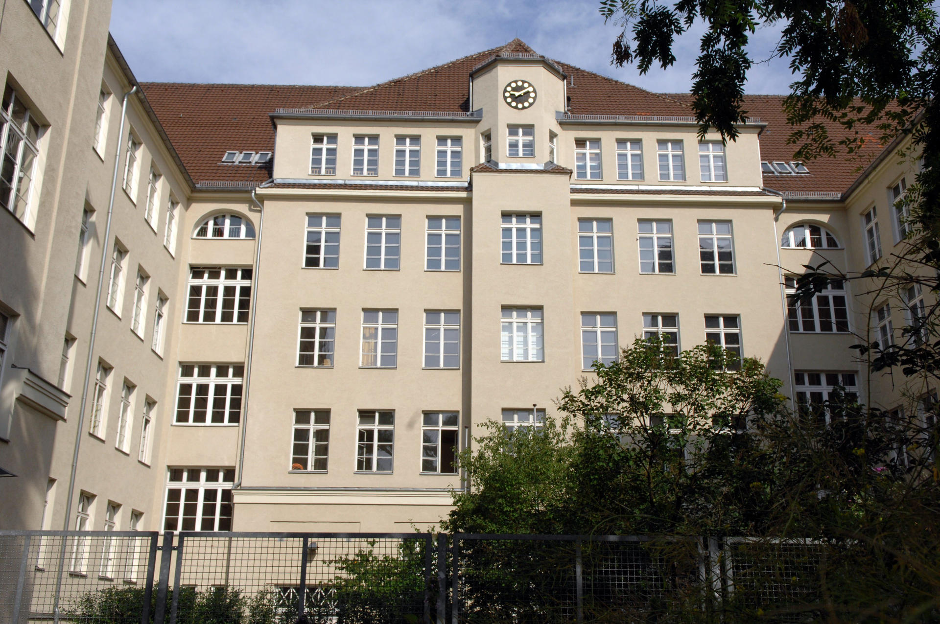 Damals ein Problemfall: Die einstige Rütli-Hauptschule in Neukölln.