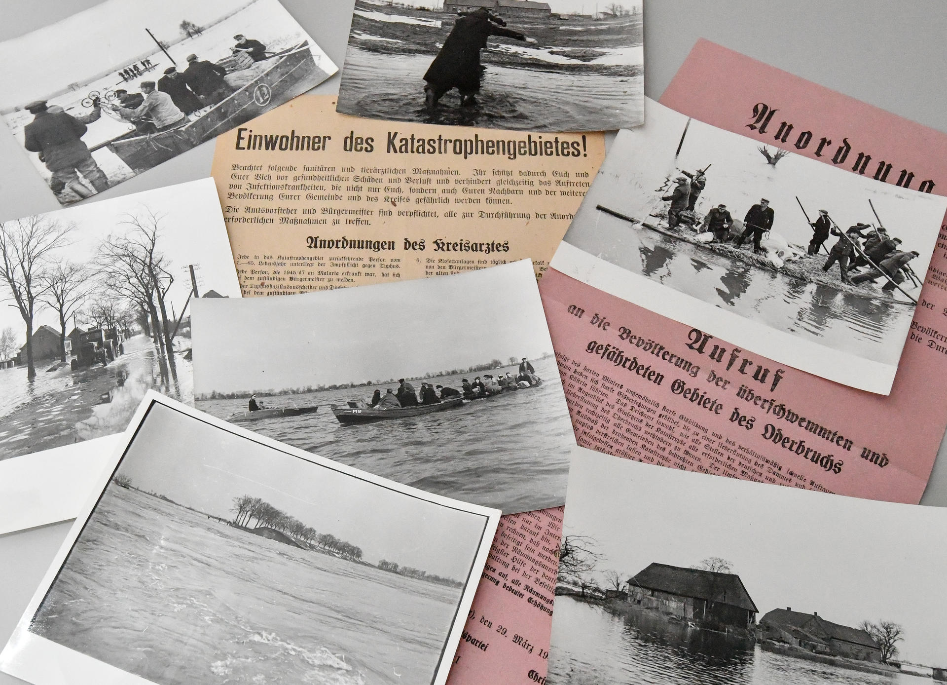 Dramatische Szenen, die im Oderlandmuseum auf historischen Dokumenten gezeigt werden.