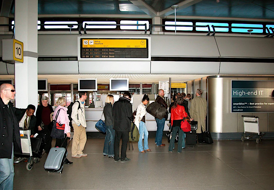 Das Gate 10 am Flughafen Tegel. (Symbolbild)