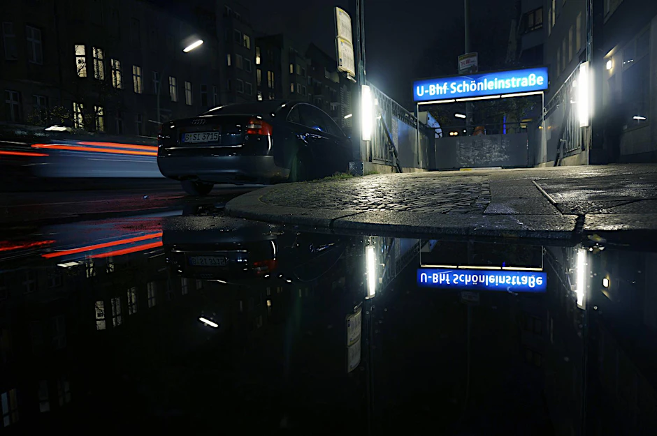 Tatort Schönleinstraße: Hier versuchten mehrere Jugendliche, einen schlafenden Obdachlosen anzubrennen.