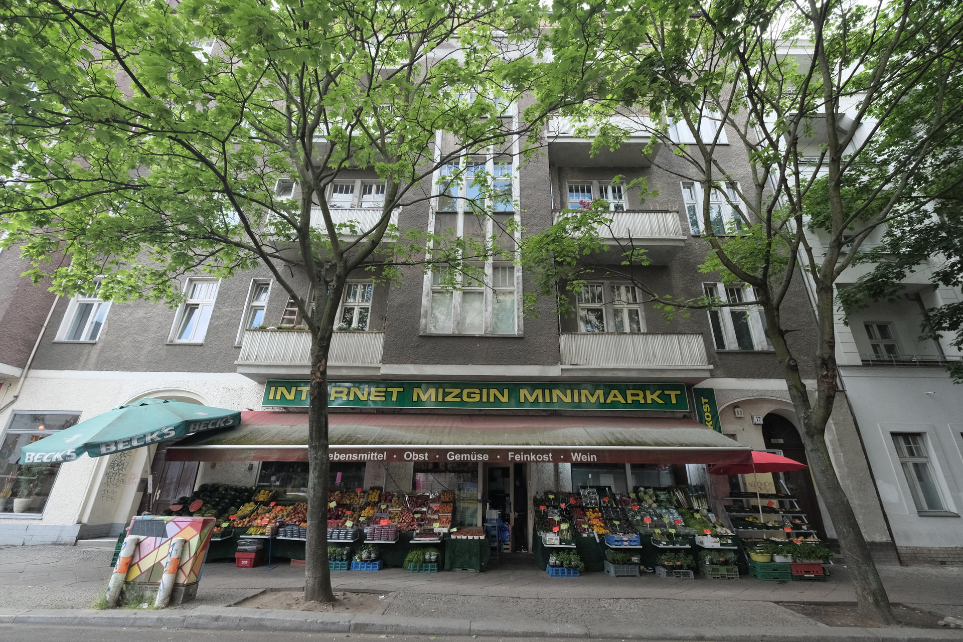 Am Freitag berichtete der KURIER über den Deckeneinsturz in „Mizgin Minimarkt“.
