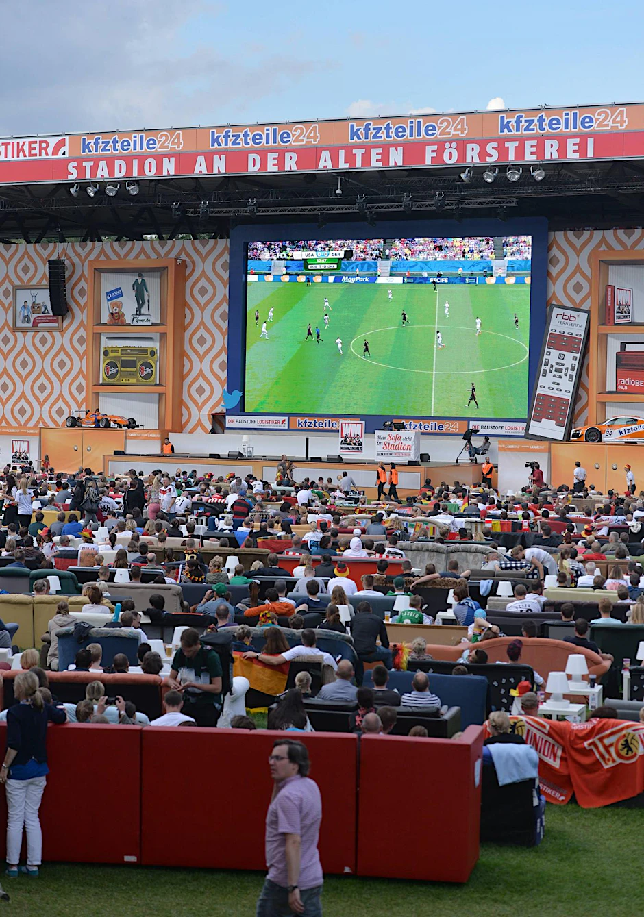 Public Viewing zur Fußball-WM in der Alten Försterei 2014.
