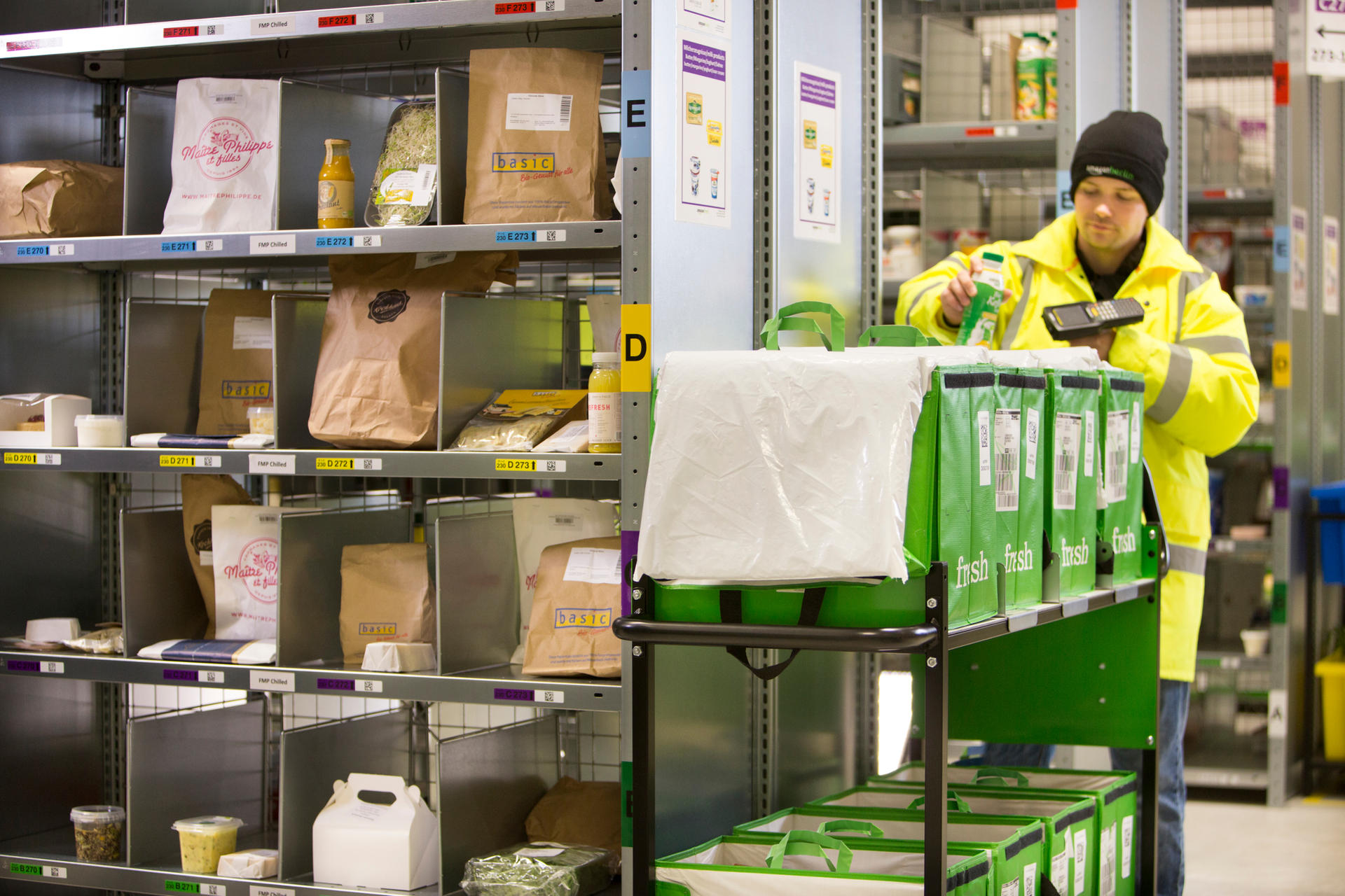 Amazon-Fresh-Depot in Reinickendorf: Rund 60 Mitarbeiter sind dort bereits beschäftigt.