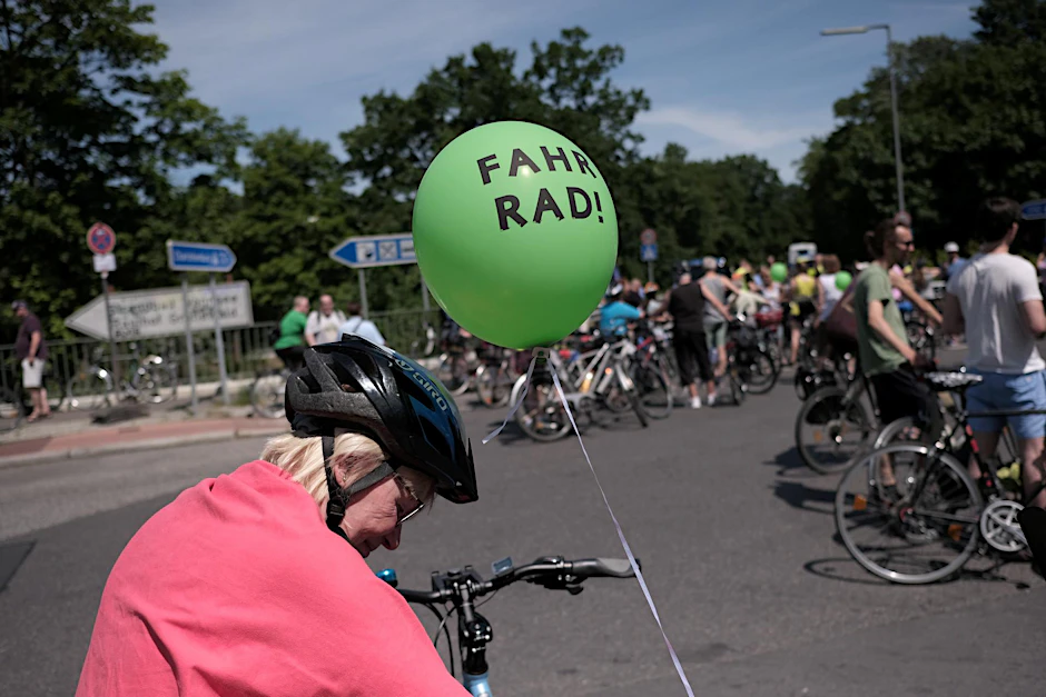 Zehntausende kamen zur Sternfahrt.