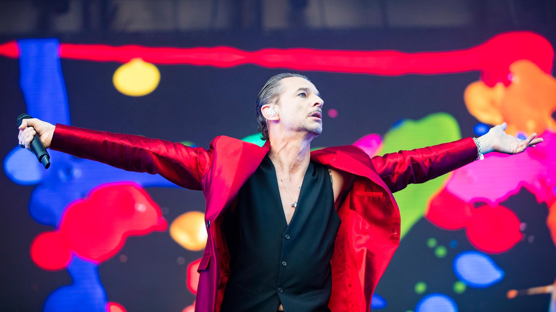 Image - Unwetter-Potenzial am Abend in Berlin durch Chaos-Wetter: Fällt das Depeche-Mode-Open-Air im Olympiastadion ins Wasser?