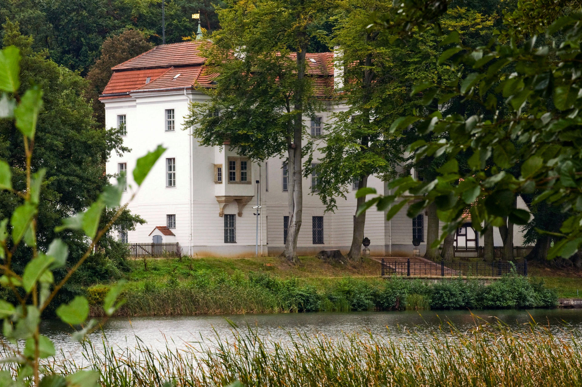 Das Jagdschloss Grunewald hat bald um 17 Uhr den letzten Einlass. 