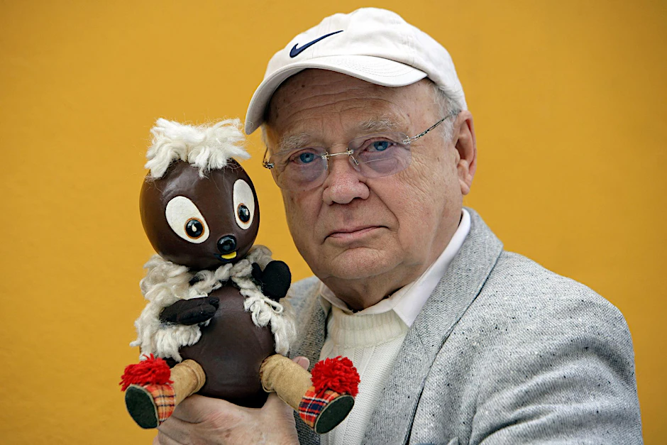 Fernseh-Kobolds "Pittiplatsch" und Sprecher Heinz Schröder
