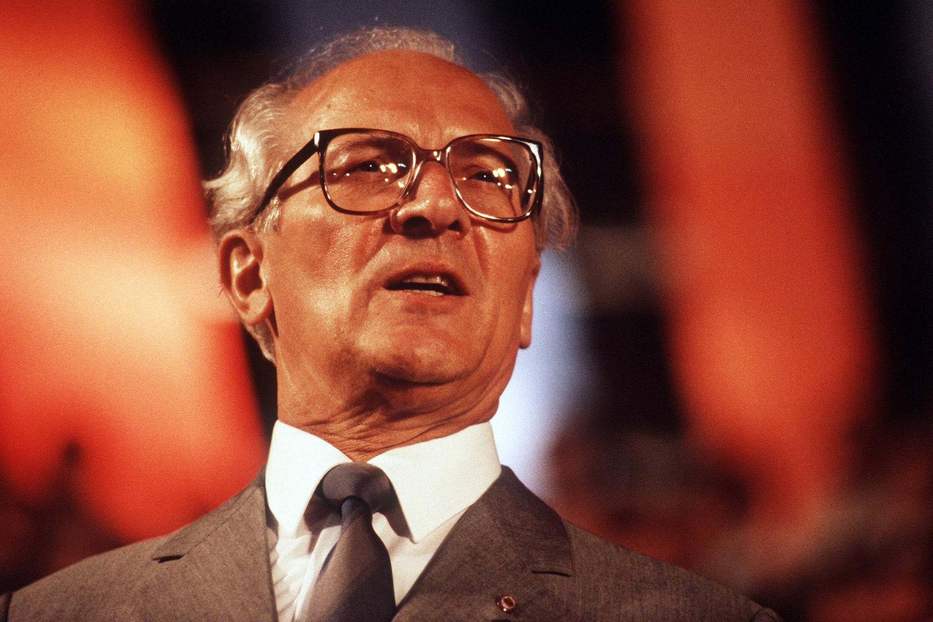 Image - „Attentat auf Honecker“: Gieriger Genosse im Goldrausch und andere Stasi-Geschichten