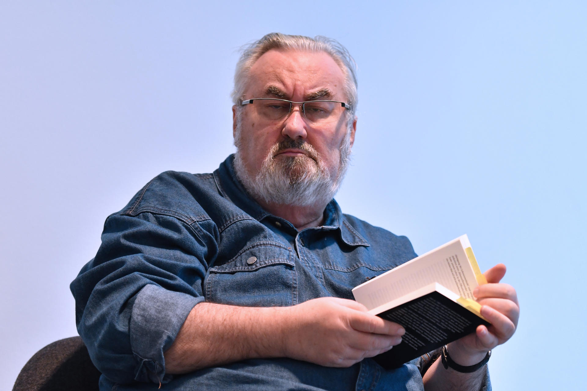 Image - Horten statt Horchen: Genosse Gier und der geheime Goldschatz