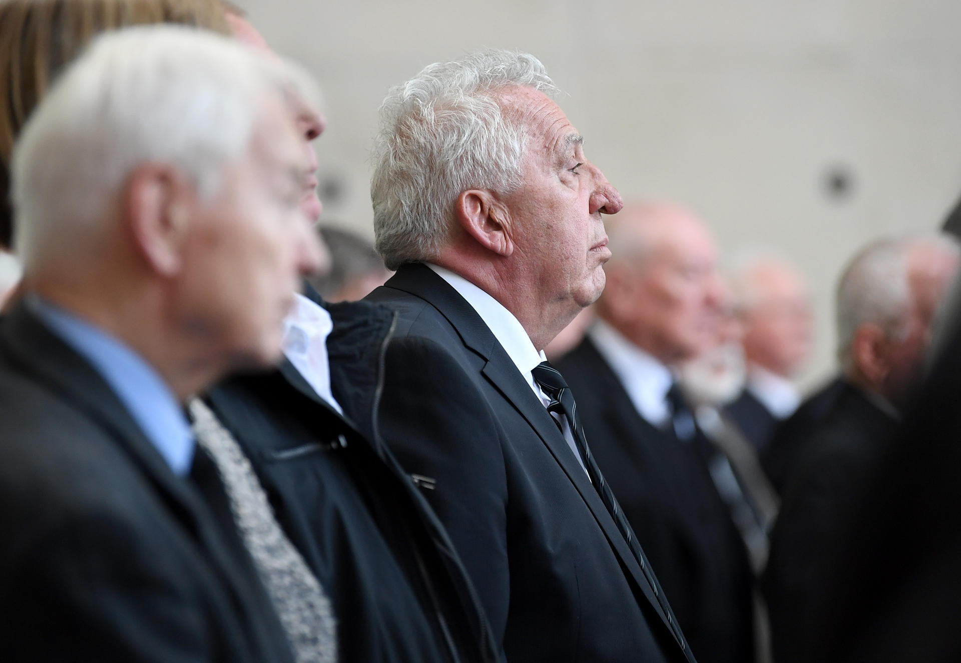 Der ehemalige SED-Generalsekretär und Staatsratsvorsitzender der DDR, Egon Krenz, nahm am auch auf dem Friedhof Baumschulenweg an der Trauerfeier teil.