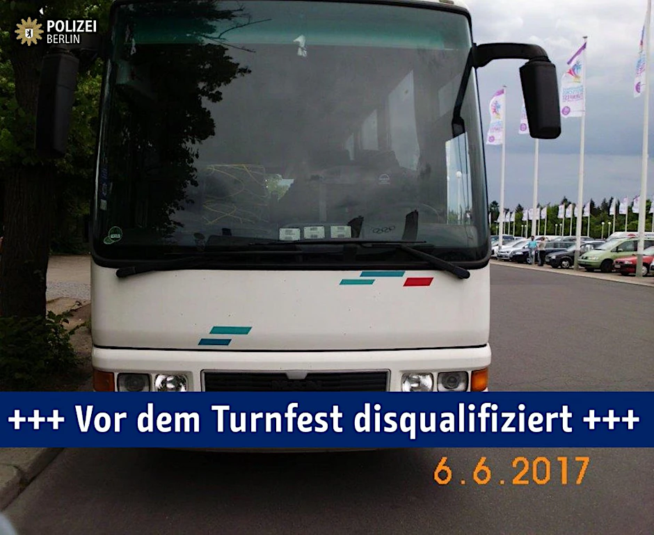 Der marode Reisebus wurde sichergestellt.