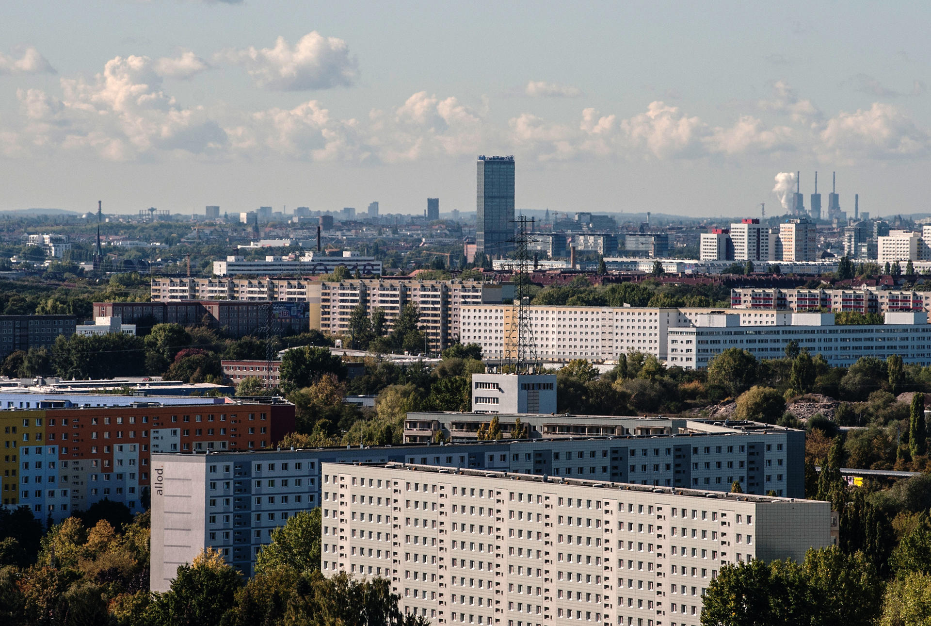 In Berlin gibt es Hunderte Hochhäuser mit unzähligen Bewohnern.