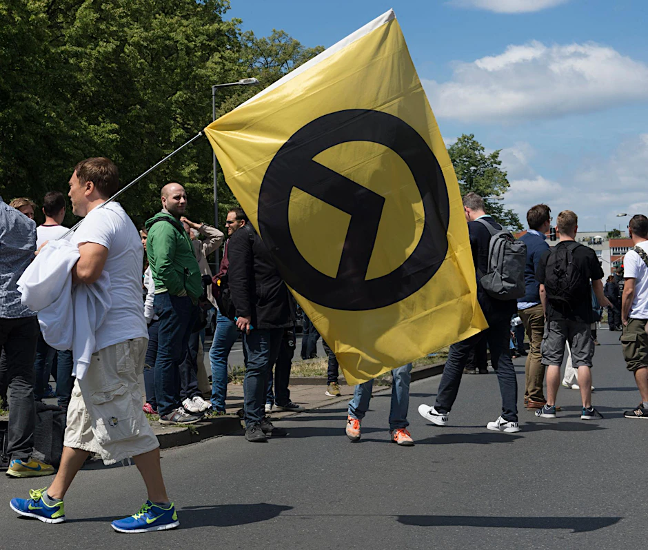 "Identitären Bewegung" demonstriert in Berlin.
