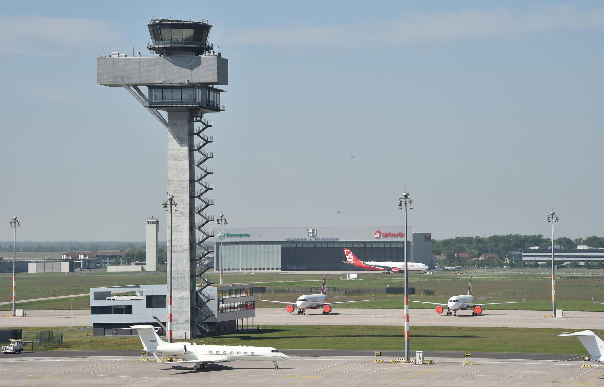 Ist Der Flughafen Ber Schon Fertig Flughafen BER: Wird er jetzt 2018 fertig?