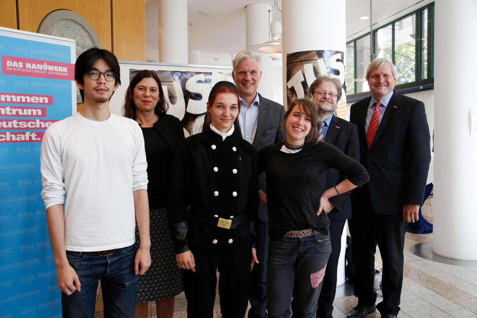 Image - Berlins neue Azubis: Beim „Azubi-Welcome-Day“ der Handelskammer gab es strahlende Gesichter