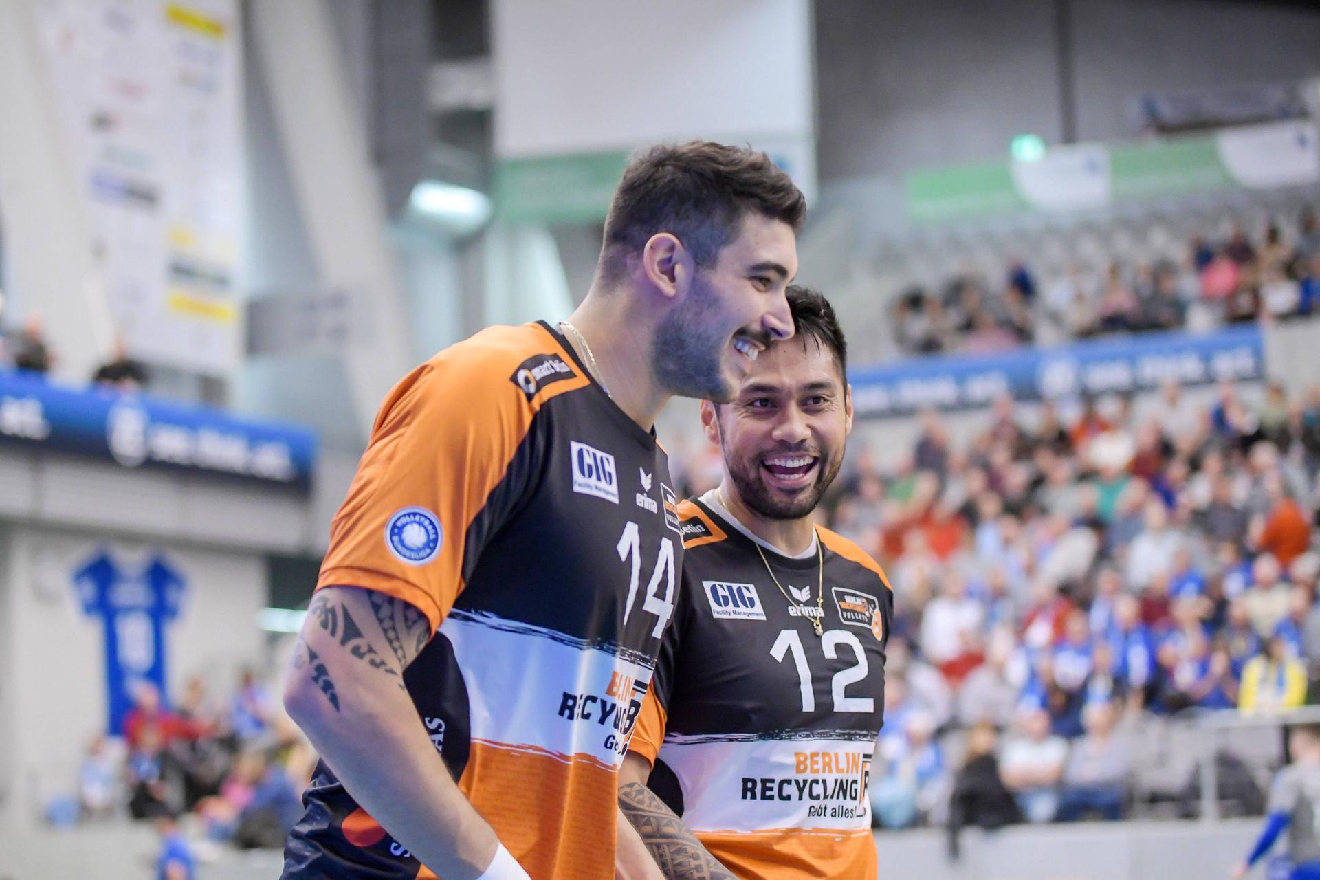 Image - Volleys gewinnen Kurios-Klassiker: 3:2-Siegparty wird durch Feueralarm unterbrochen