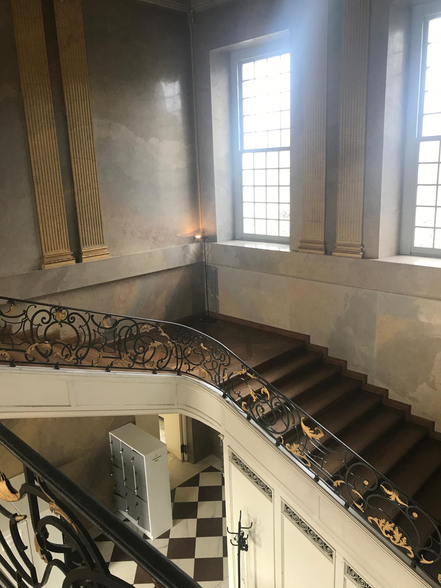 Treppe im Schloss Charlottenburg.