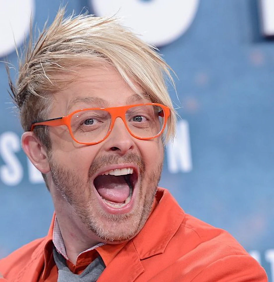 Entertainer Ross Antony gibt für seine Fans ein Privatkonzert. 