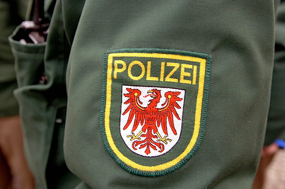 Das Polizei-Emblem von Brandenburg. 