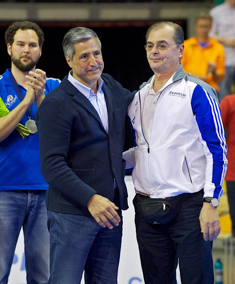  Volleys-Manager Kaweh Niroomand und Stelian Moculescu.