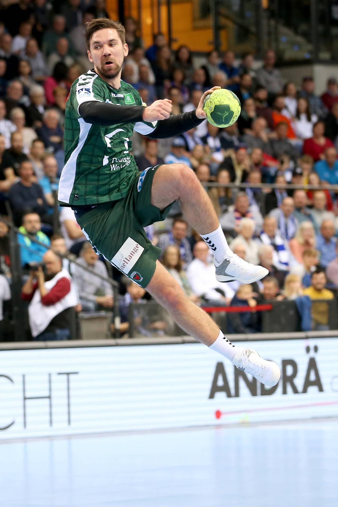 Image - Ausgleich in letzter Sekunde:: Füchse verpassen Sieg in Stuttgart