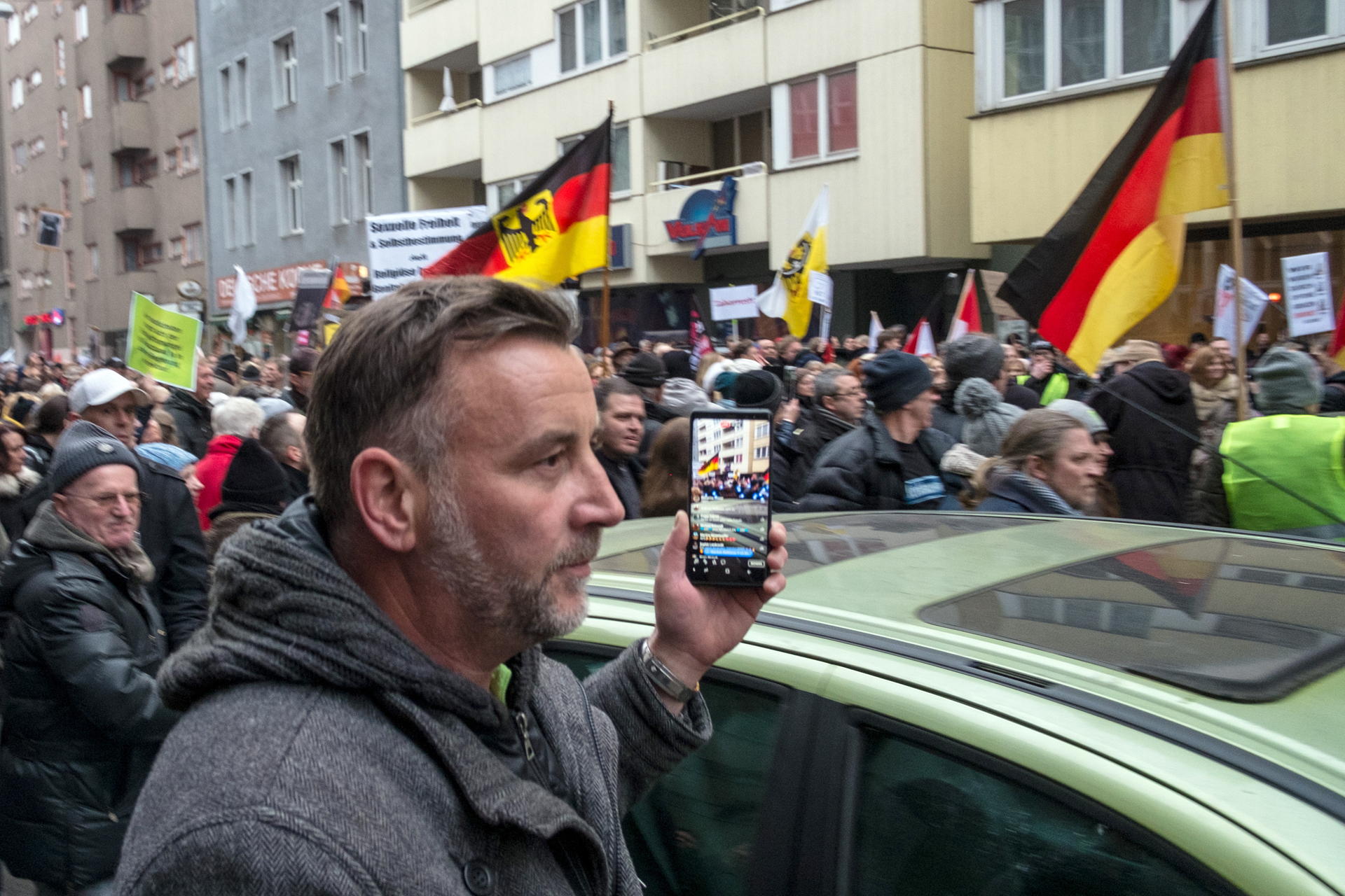 Image - Ermittlungen gegen Pegida-Gründer Lutz Bachmann wegen Keira-Mord-Tweet