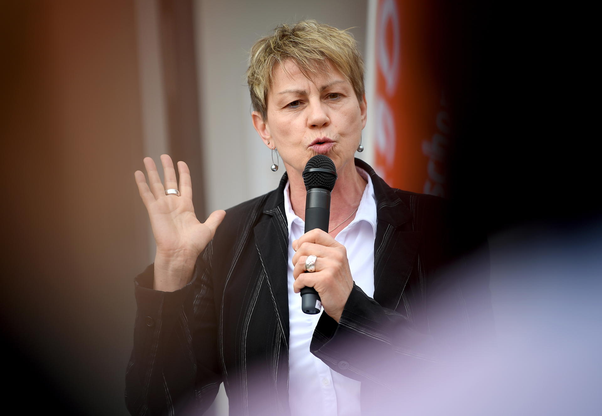 Zuständig für das Projekt: Senatorin Elke Breitenbach.