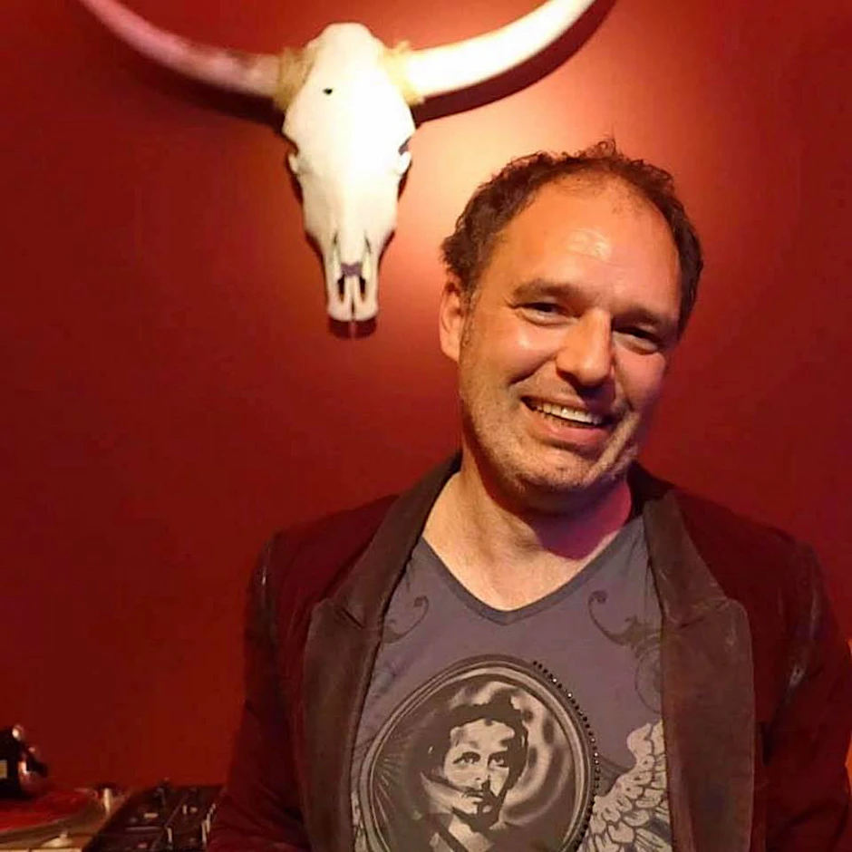Martin Wimmer wird Gesandter der Stadt Frankfurt am Main in Berlin. 