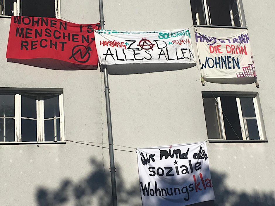 Auch in der Bornsdorfer Straße wurde ein Haus besetzt.