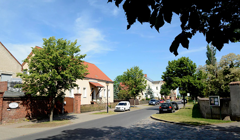 Die dörfliche Idylle ist gerade schwer gestört in Dallgow-Döberitz.
