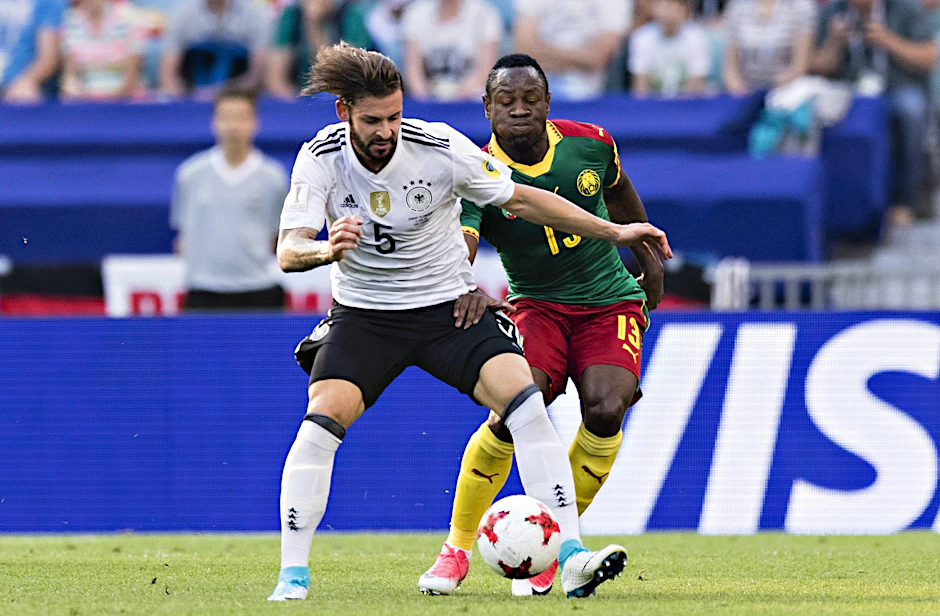 Marvin Plattenhardt (l.) überzeugte Löw beim Confed Cup 2017 in Russland.