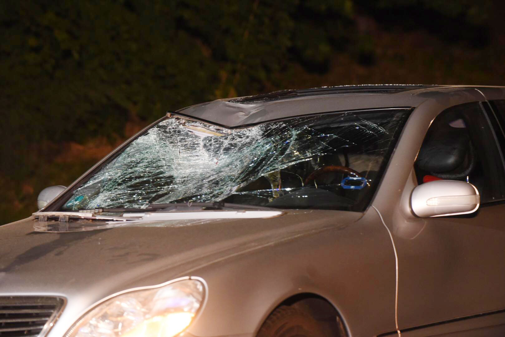 Image - Frontal-Crash in Ahrensfelde: Mercedes rammt Rennradler - tot