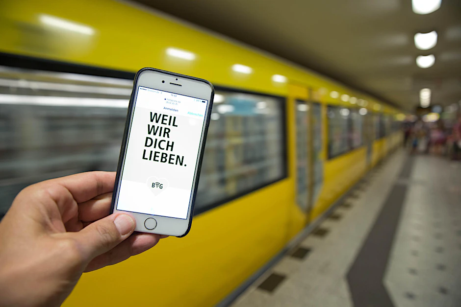 Der BVG-Werbespruch "Weil wir dich lieben".