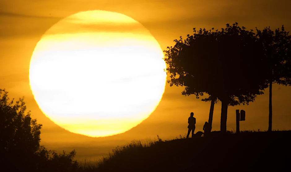 Wie stark die Temperaturen einbrechen, wird sich zeigen, aber die Sonne wird uns weiter einheizen.