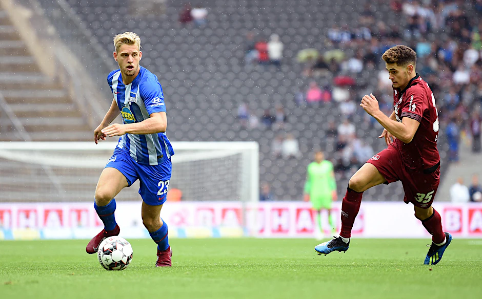 Arne Maier (19) kam 2007 aus Ludwigsfelde zur Hertha, zählt fest zum Profikader und erobert gerade die U21 des DFB.