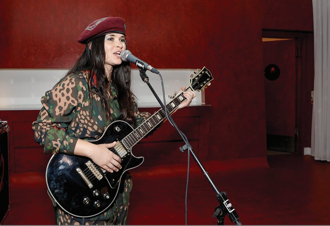 Anna Fischer spielt im "Club der jungen Wilden"