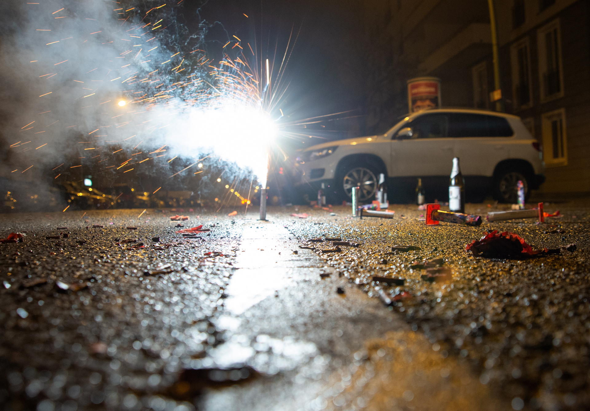 Feuchte Aussichten für Silvester mildern die Gefahr von Bränden in der Silvesternacht. 