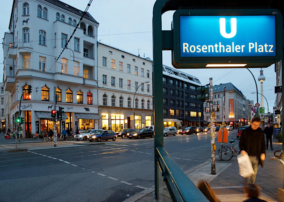 Am Rosenthaler Platz geht's rund.