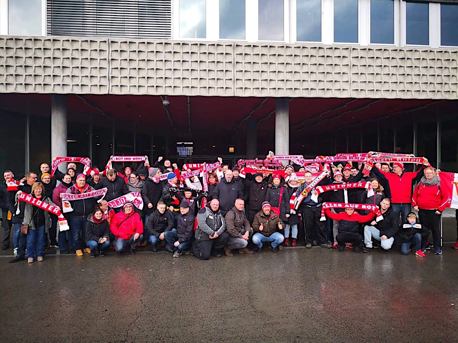 Eisernes Gruppenfoto in Basel.