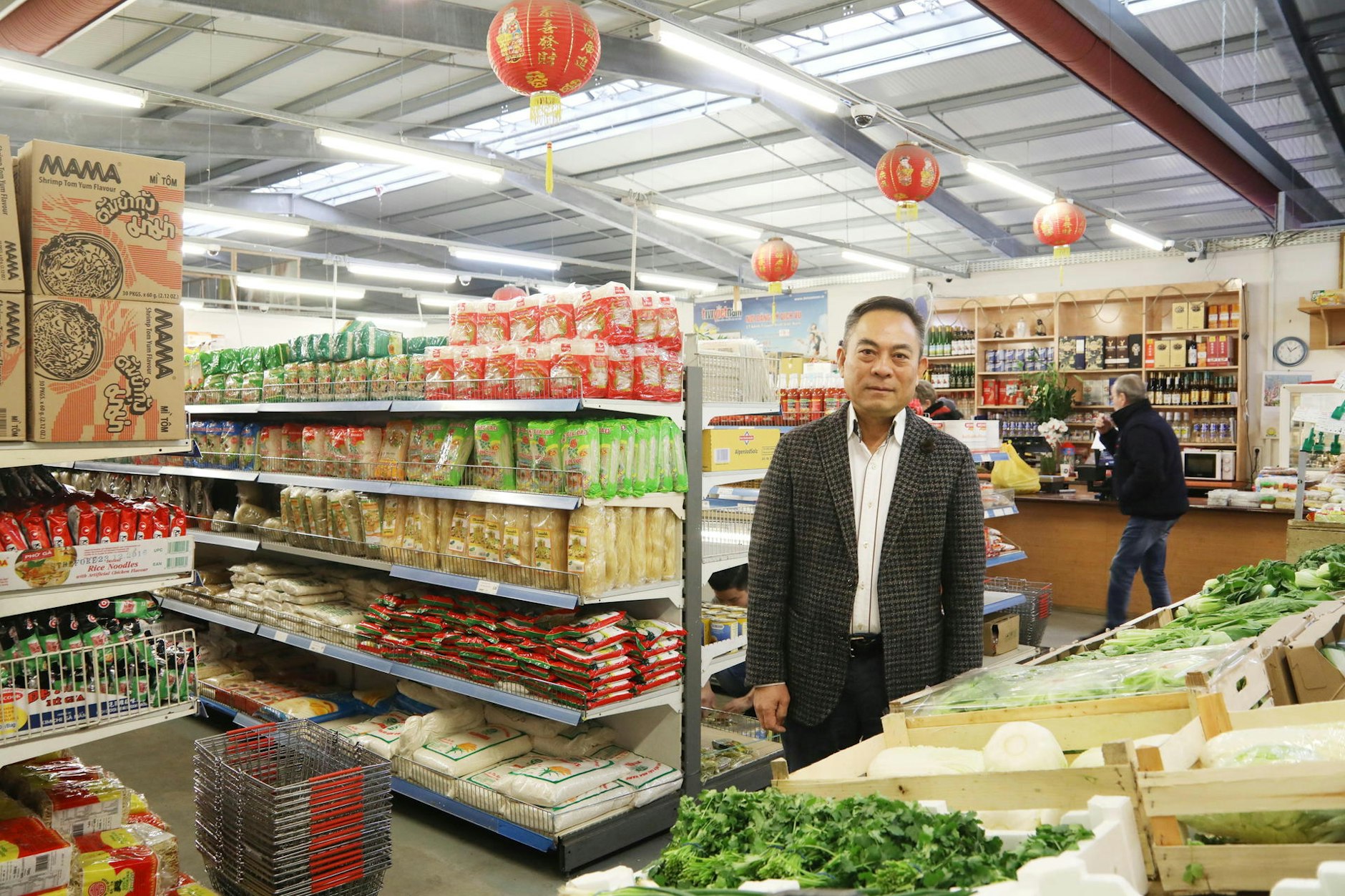 Größter AsiaMarkt in Deutschland Dong Xuan Center in Lichtenberg
