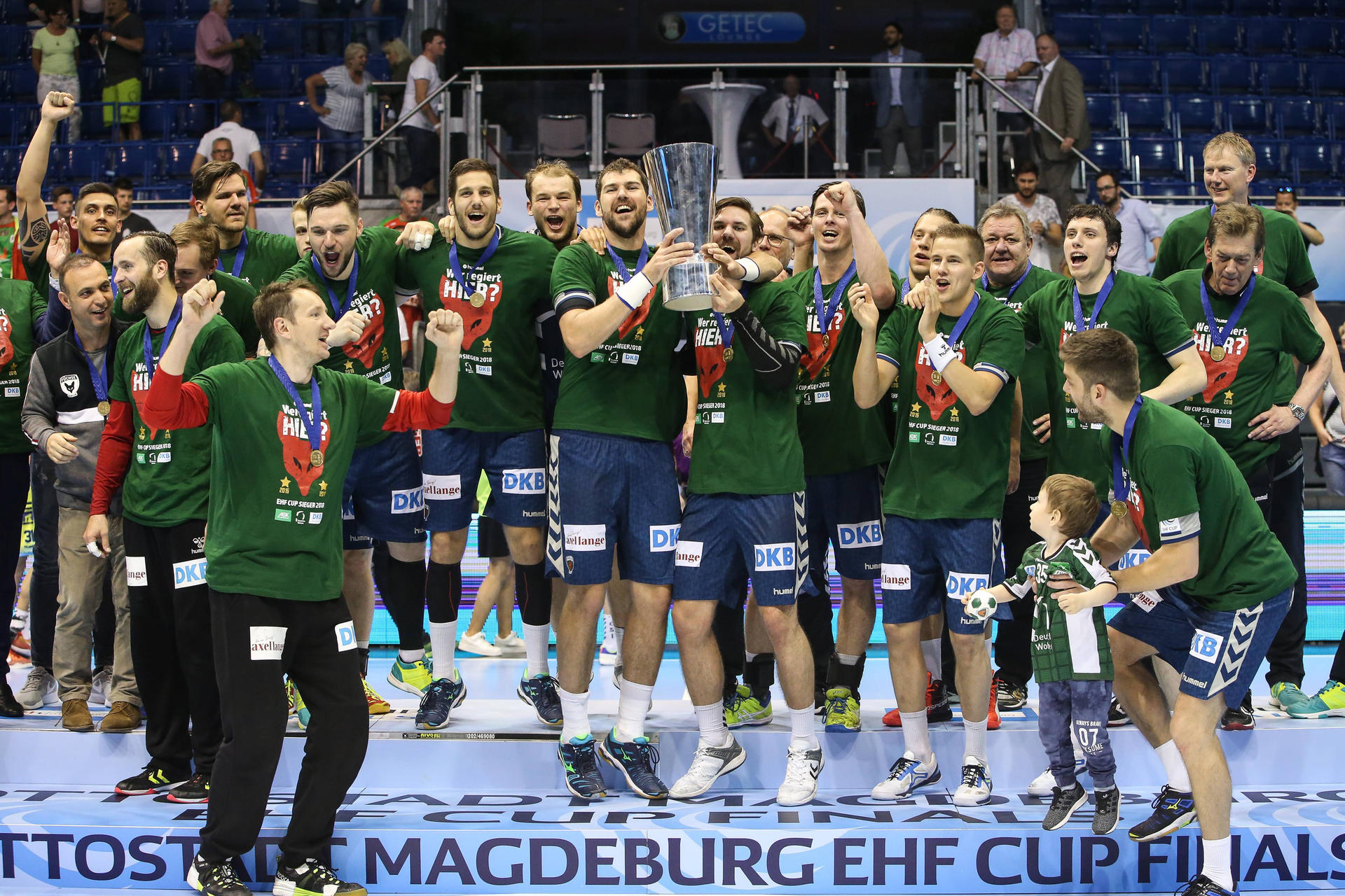 EHFCup Füchse Ein Pokal ist echt geil!