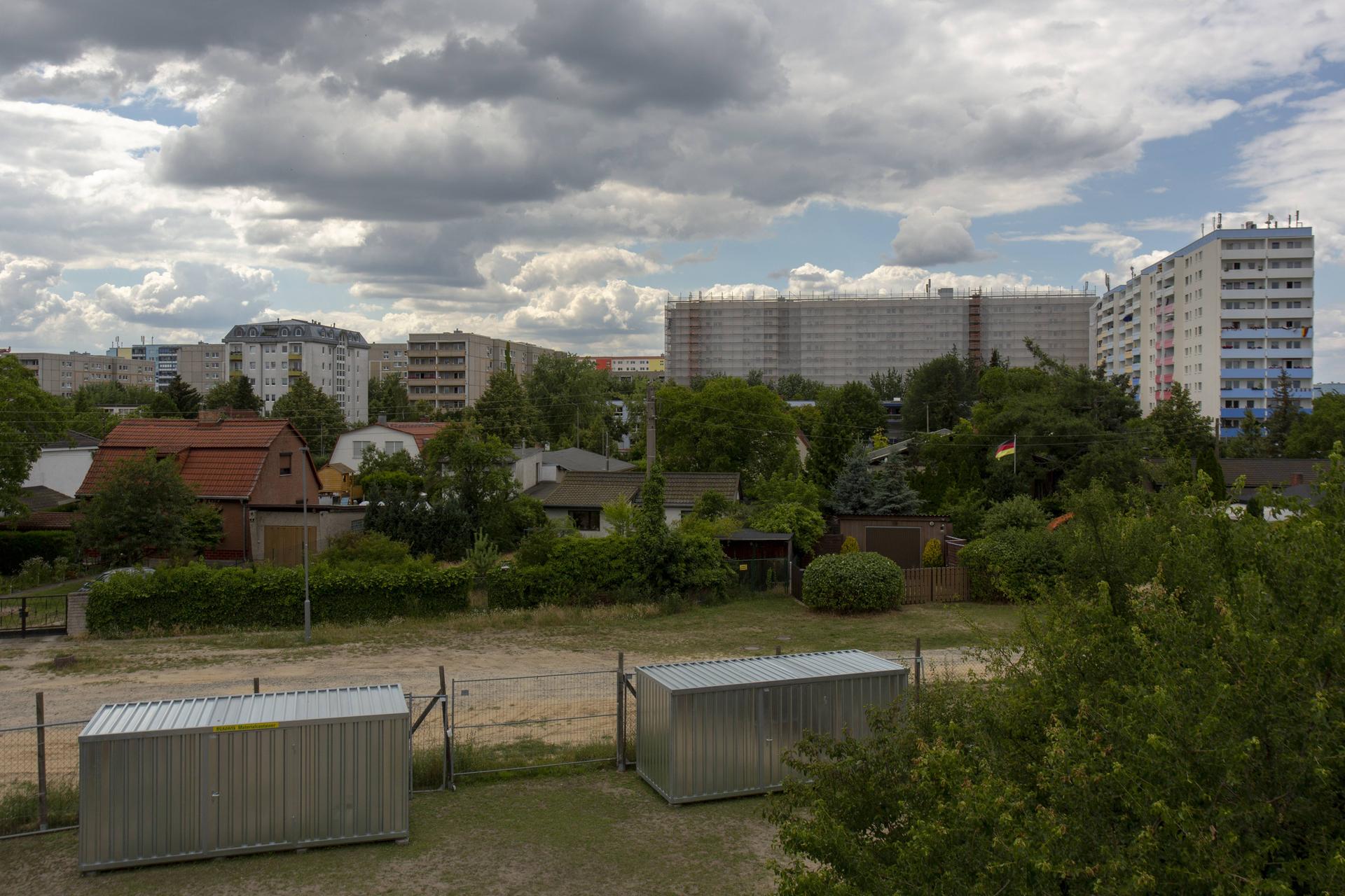 Verdrängung Berlin kauft 1800 Wohnungen im Kosmosviertel zurück