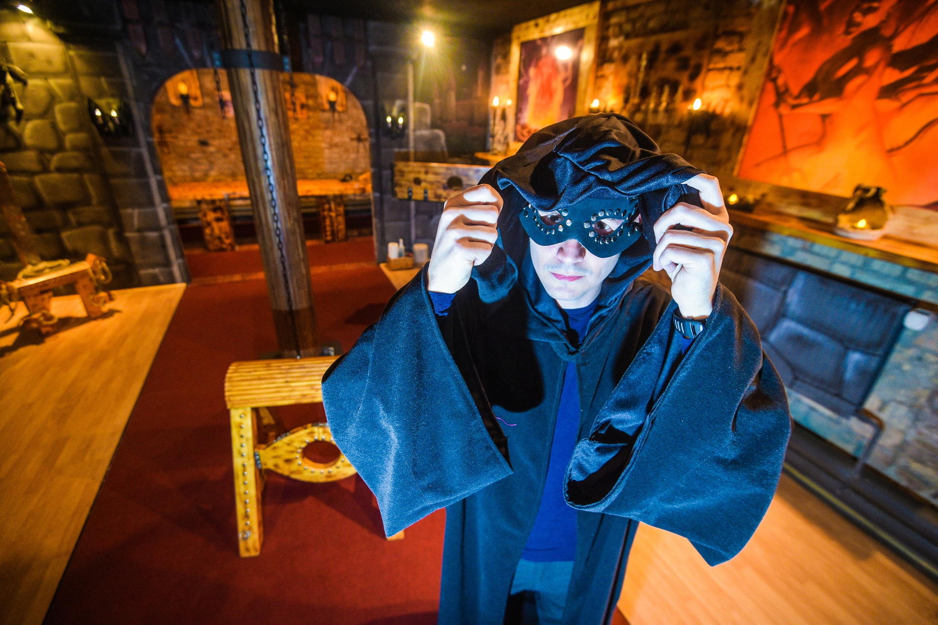 Berlins KellerGeheimnisse Der „2nd Face Club“ in Weissensee