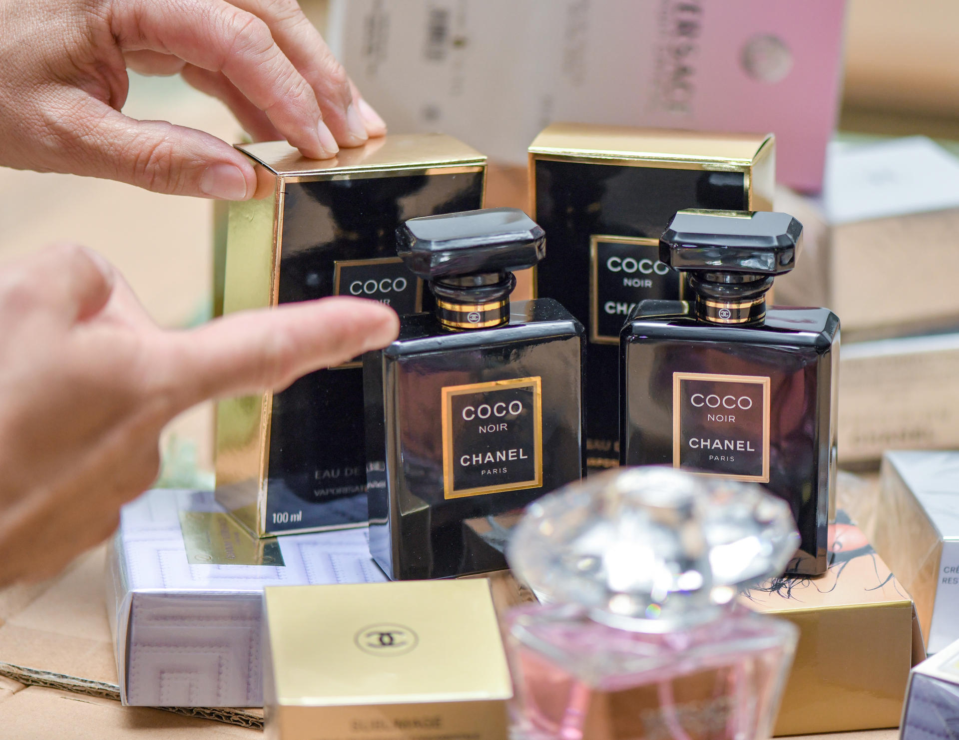 Image - Schlampige Kopien: Wie nachgemachte Kosmetik die Polenmärkte überflutet