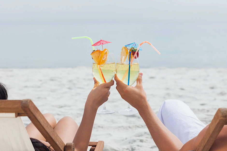 Lieber am Strand liegen oder vorm Kaminfeuer? Wir haben Berlins Landespolitiker gefragt, wohin sie im Sommer reisen.